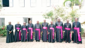 ​Les évêques du Gabon réunis avec le Nonce apostolique Mgr Relwendé Kisito Ouédraogo​